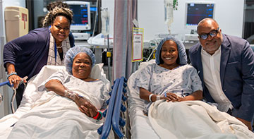 Kidney Transplant Coordinator Gifts Kidney